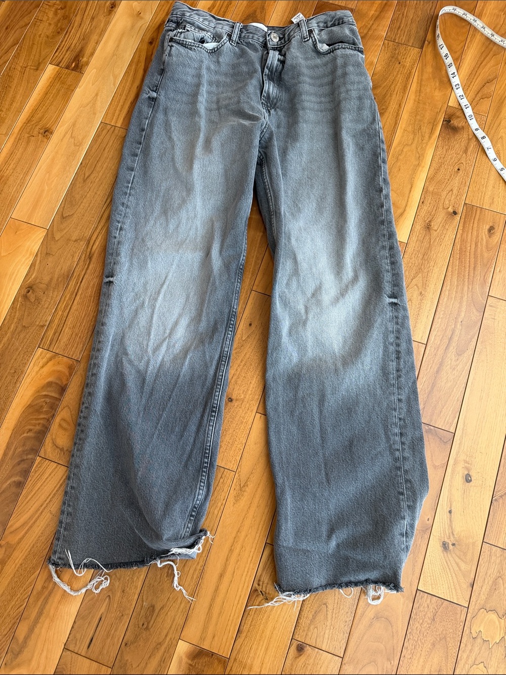 Zara Washed Gray Wide-Leg Jeans with Frayed Hem